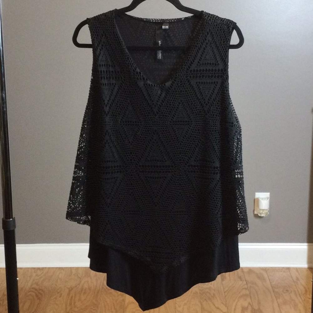 XL EllumiNation by Nikki H Parker Black Lace Sleeveless Top